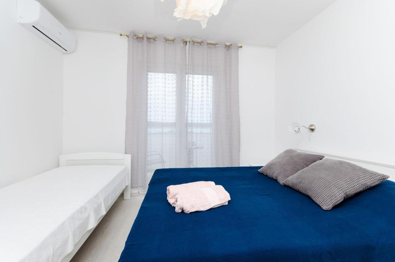 Apartments And Rooms Bianca Barbat na Rabu Bagian luar foto