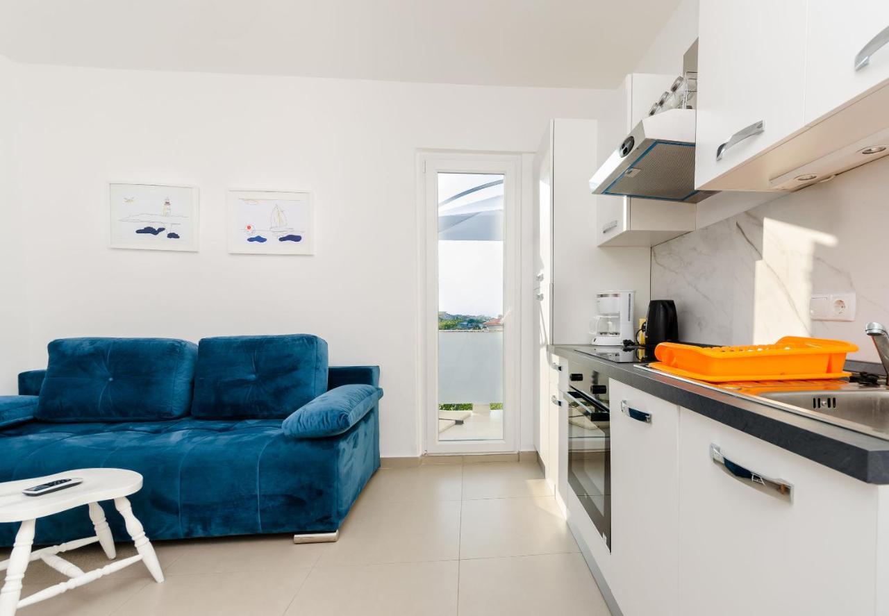 Apartments And Rooms Bianca Barbat na Rabu Bagian luar foto